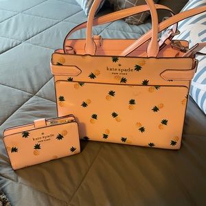 Kate Spade purse and matching wallet
